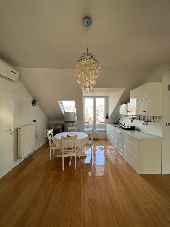 Lejla Apartment Sarajevo Ngoại thất bức ảnh